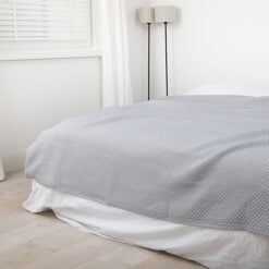 Alternative view of Town & Country Sprei Aspen Grijs