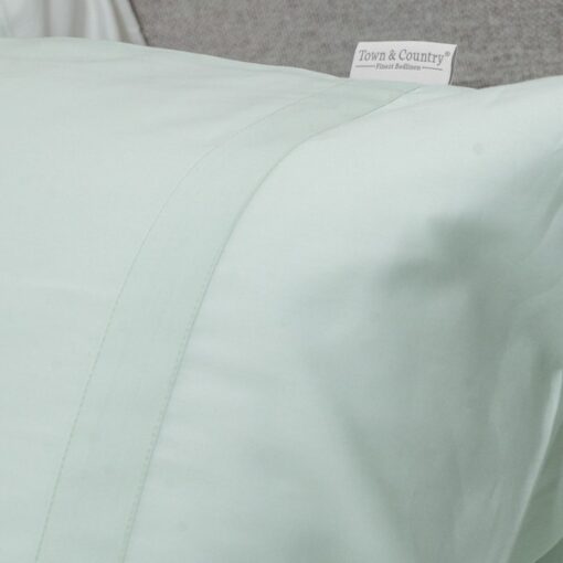 Town Country Kussensloop Boston Satijn Light Green  - 60 x 70 cm