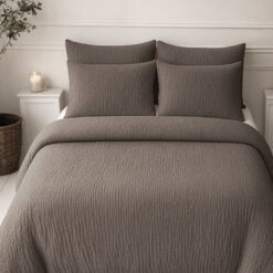 Lazy Dekbed Mousseline Donker Taupe 200 x 200 Met Kussenslopen