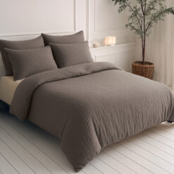Lazy Dekbed Mousseline Donker Taupe 240 x 200 Met Kussenslopen