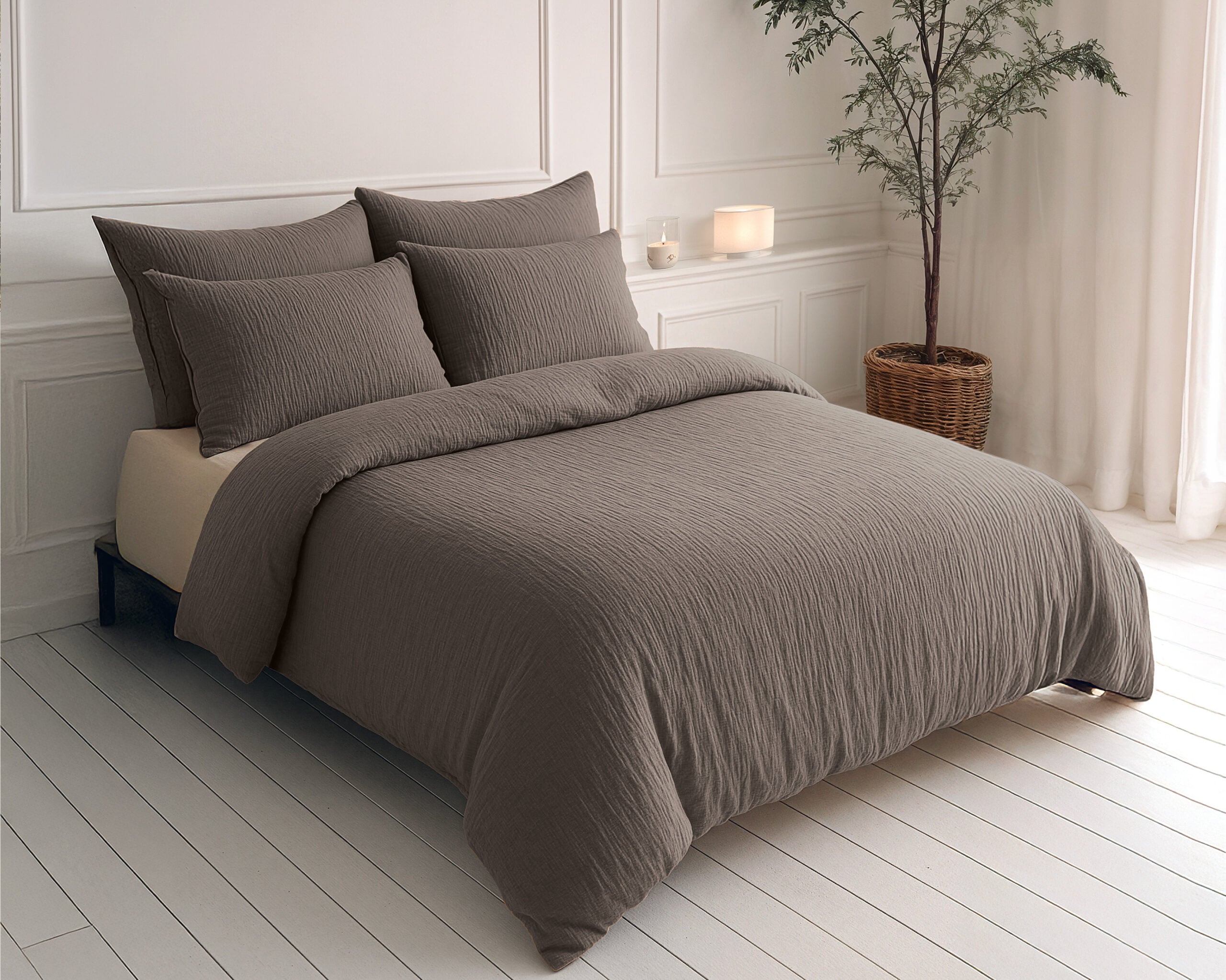 Lazy Dekbed Mousseline Donker Taupe 240 x 200 Met Kussenslopen