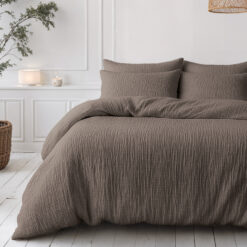 Lazy Dekbed Mousseline Donker Taupe 240 x 200 Met Kussenslopen