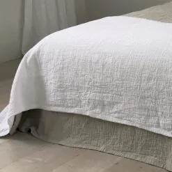 Town & Country Sprei Hunter White